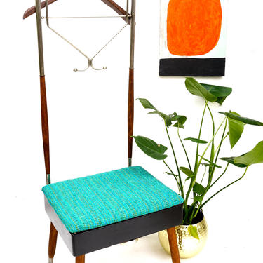 Mid-Century Modern Valet Chair with Storage | Gentlemen's Wardrobe Butler Dressing Stool | Vintage Teal Boucle Upholstery | Made in Japan 