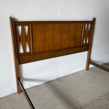 Mid-Century Full Size Walnut Bedframe by secondhandstory