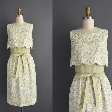 1950s vintage dress | Gorgeous Mr. Mort Pistachio Green Floral Print Waffle Cotton Wiggle Dress | Small | 50s dress 