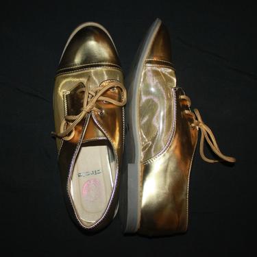 Vintage 1980s / 1990s Gold Mesh Shoes, Size 8.5 