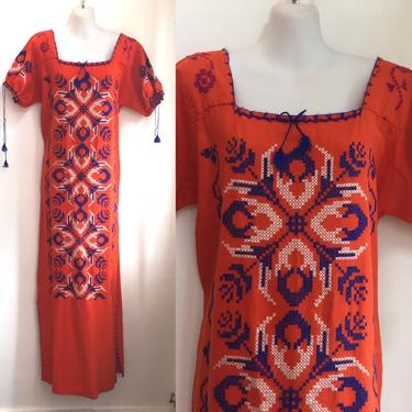 Vintage Mid-Century HAND EMBROIDERED Boho Mexican Maxi Dress / PUFF Sleeves / Ethnic Caftan Kaftan / Unworn 