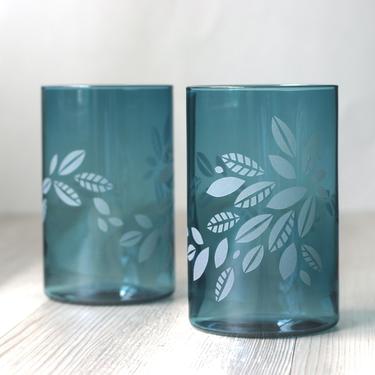Teal Hand Blown Iced Tea Glass Etched Leaves - 18oz Pint Glassware Tumbler 