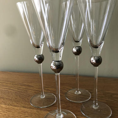 Long Stemmed Champagne Glasses with Silver Ball Stem 