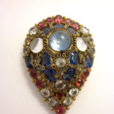 Rare True Vintage 1930s Art Deco Hobé Pink and Blue Crystal Faux Moonstone Dress Clip Stunning Collectible Costume Cocktail Jewelry 