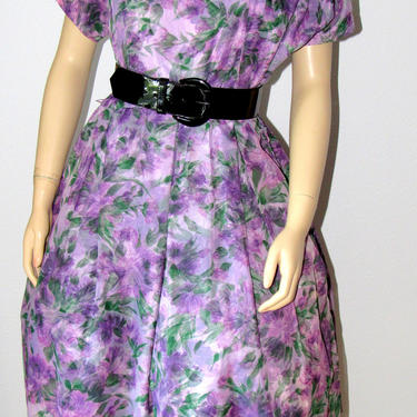 50s  Purple Floral Party Dress XL Plus Size Vintage Dress Full Skirt Floral Print Bust 42 Waist 36 Nylon Taffeta Jewel Neckline Garden 