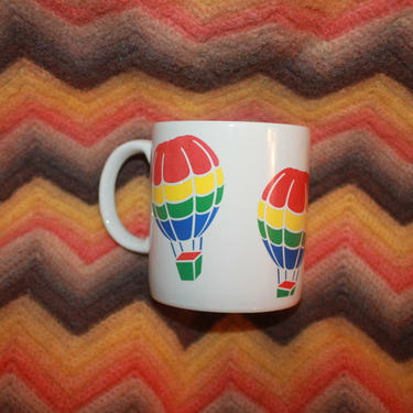 Vintage 1980s Rainbow Balloon Mug 