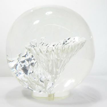 LARGE Vtg SOLID LUCITE / ACRYLIC SPHERE ORB TABLE ART SCULPTURE Space Age MCM