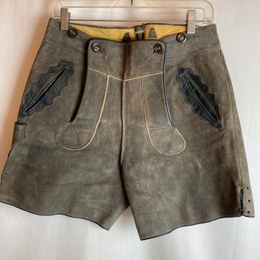 Vintage lederhosen shorts~ Austrian~ octoberfest leather shorts~ 32” waist 