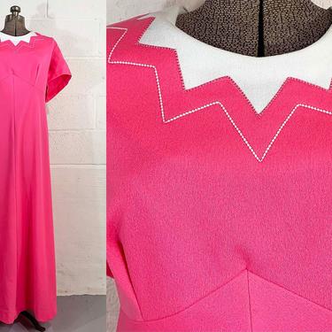 Vintage Pink Maxi Dress Lane Bryant 60s 70s Short Sleeve Zig Zag White Collar Scooter Geometric Mod Pattern 3XL 4XL Tall Plus Curvy Volup 