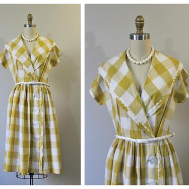 Vintage 50s Cotton Gold White Big Buffalo Check plaid Day Dress frock shawl collar // Modern Size US 6 8  s m 