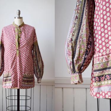 Vintage 1970s/1980s Mixed Print Tunic Top | M | 70s/80s Cotton Top with Puff Bishop Sleeves, Pockets, Mixed Floral Prints 