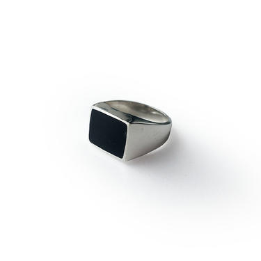 ONYX SQUARE STONE STERLING SILVER RING