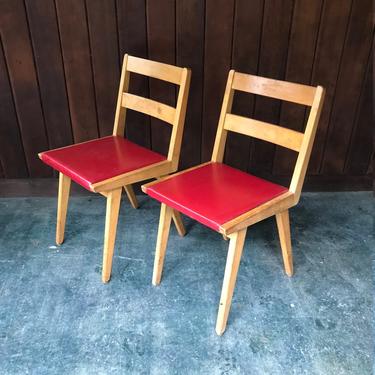 Jens Risom or Mel Smilow Maple Dining Chairs Red Vinyl Mid-Century Vintage Modern