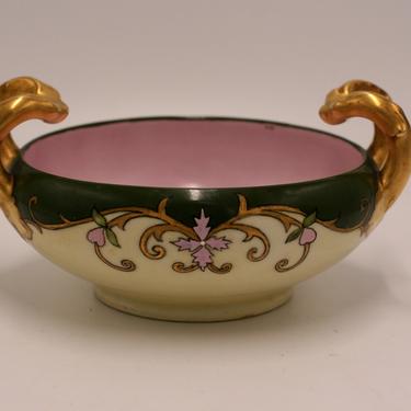 vintage hand painted porcelain bowl with gold gilt handles 