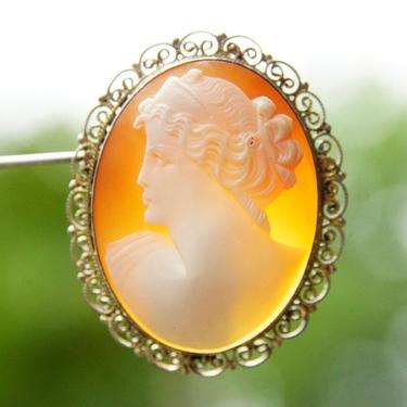 Vintage 835 Silver Filigree Cameo Brooch/Pendant, Classic Relief Cameo Carving Of Lady’s Bust, Ornate Silver Frame, 1 3/8” L 
