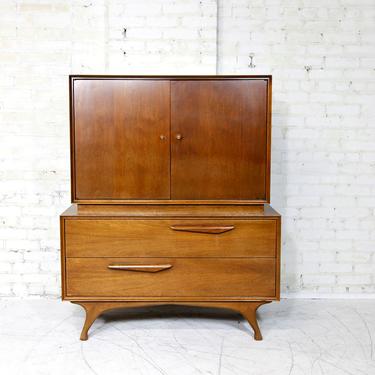 Vintage mcm 5 drawer tallboy dresser by First Rapids Furniture Co in the Bronx | Free delivery in NYC and Hudson areas 