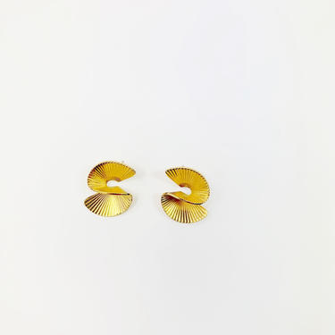 Vintage 80's Gold Tone Minimalist Spiral Fan Post Earrings 