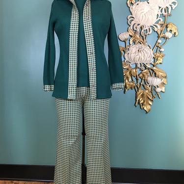 1970s pantsuit, vintage 3 piece set, pants, jacket and top, forest green and beige, polyester pantsuit, 70s bellbottoms, 1970s turtleneck, m 