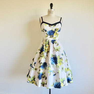 Vintage 1950's Style Blue and Yellow Rose Print Floral Fit and Flare Cotton Sun Dress Full Skirt Rockabilly Swing ABS 28&amp;quot; Waist Small Medium 