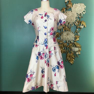 1940s dress, ivory floral dress, boulevard frock, vintage 40s dress, polished cotton, size medium, shirtwaist, 28, full skirt, drop waist 
