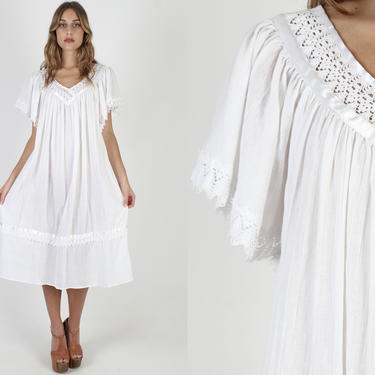 White Cotton Gauze Dress / Vintage 80s Plain Crochet Beach Dress / Lightweight Thin Sun Dress / Sheer Airy V Neck A Line Mexican MIni 