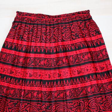 Vintage 80s Boho Skirt, 1980s Pleated Midi Skirt, Floral Paisley Print, Red, Black 
