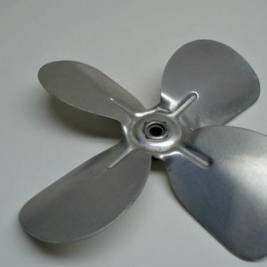 Vintage aluminum motor fan blade great for craft projects art projects steam punk metal 