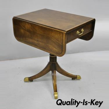 Vintage Mahogany Banded and Inlaid Drop Leaf Pembroke Lamp Side Table