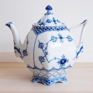 Royal Copenhagen Blue Fluted Full Lace Teapot Made in Denmark, 1119 