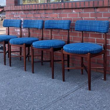 Set of 4 G Plan Danish Style Mid Century Modern MCM Dining Chairs 