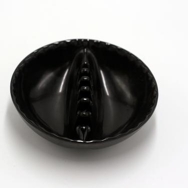vintage anholt ashtray in black/mid century ashtray/tobacciana 