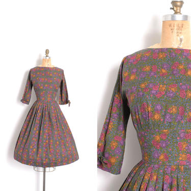 Vintage 1950s Dress / 50s Fall Rose Print Cotton Dress / Green Yellow Purple ( small S ) 