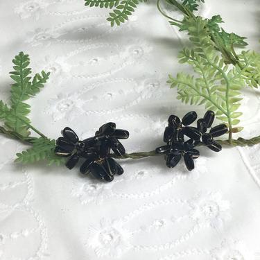 Black beaded cluster earrings - clip back - 1950s vintage earrings 