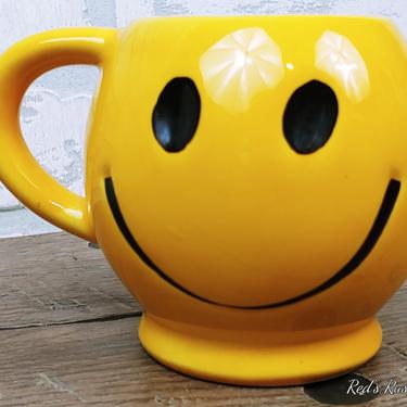 Yellow McCoy Signed Have a Happy Day Smiley Face Coffee Mug Cup 