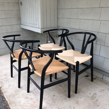 Set of (4) Hans Wegner Style Midcentury Chairs