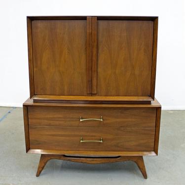 Mid-Century Danish Modern Walnut Tall Chest of Drawers/Dresser 