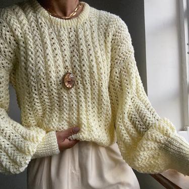 vintage hand knit escalloped puff sleeve sweater 