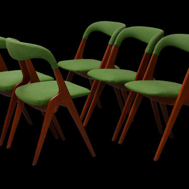 Johannes Andersen Curved Back Dining Chairs