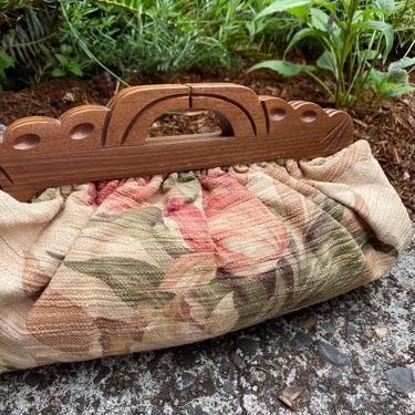 40’s floral handbag clutch purse~ wallpaper print~ carved wooden handle ornate~ boho shabby chic tote 1940s day bag 