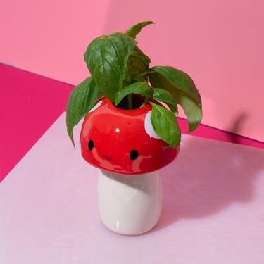 Mushroom Ceramic Vase - Red