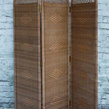 SHIPPING NOT FREE!!! Vintage Rattan Room Divider 