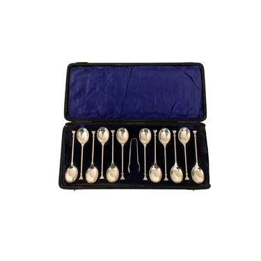 English Sterling Tea Spoons for 12 And Sugar Tongs In Presentation Box 