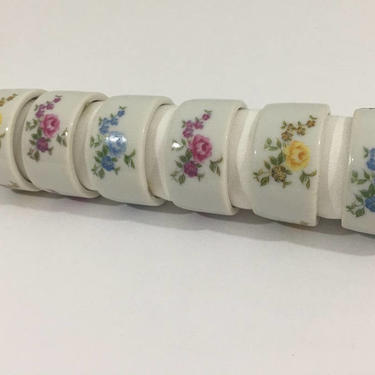 Mid Century Modern, vintage, ceramic floral napkin ring set of 6 