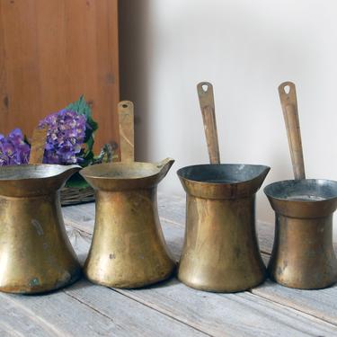 Antique French brass measuring pots / vintage cider measuring ladles / brass ladles / vintage measuring jugs / brass pots / French farmhouse 
