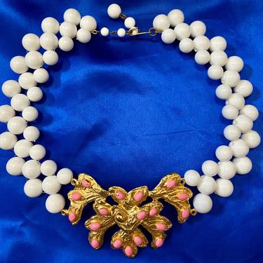 1960s Hollywood Regency White Bead Floating Collar Statement Necklace, Gold Metal &amp; Coral Enamel Pendant