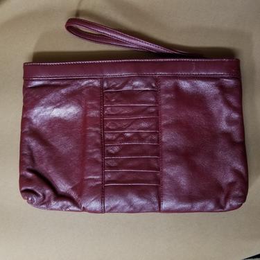 Vintage 70s Cranberry Red Leather Wristlet Clutch ~ Small Bag ~ Leather Unisex Purse Vintage Handbag Evening Bag Cosmetic Case Toiletry Bag by SoughtClothier