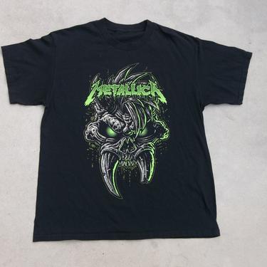 Vintage T-Shirt Metallica Large 2000s  Metal  Distressed Faded Black Worn In Heavy Metal Band 
