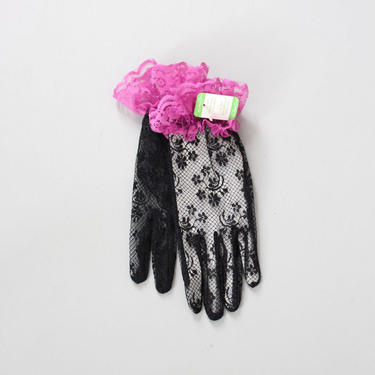 80s black lace gloves . purple ruffle - NOS 80s Van Raalte gloves / New Wave - glam rock gloves / Halloween costume - 80s dance party 