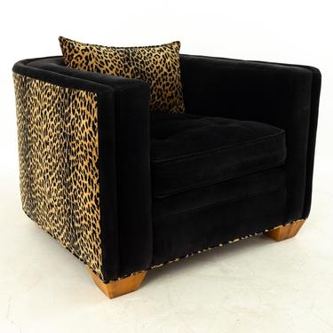 Henredon Mid Century Leopard Print Upholstered Barrel Back Lounge Chair with Matching Pillow 