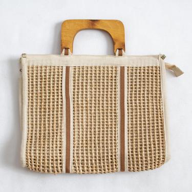 Chaluha Bag — vintage straw purse / 70s square seagrass tote bag / woven raffia summer beach bag / large zippered wood handle market purse by fieldery